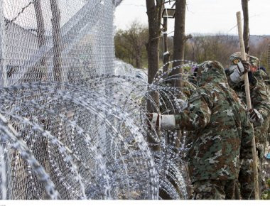 Ιταλία - Αυστρία: Διπλωματικό επεισόδιο φαίνεται να προκάλεσε η απόφαση της Αυστρίας να στείλει στρατό στα σύνορα